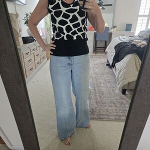 Doncaster Black & Ivory Abstract Sleeveless Knit Top